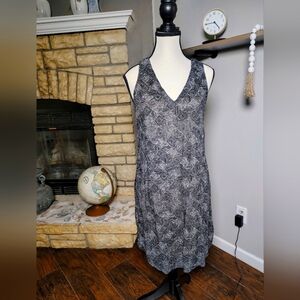 Old Navy Monochrome Patterned Dress